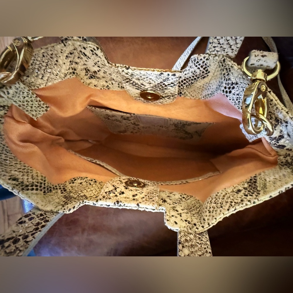 TMRW STU/DIO Python Bag - Picture 2 of 6